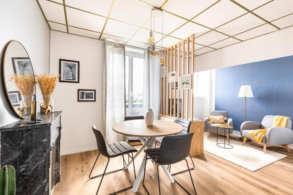 Appartement Cozy En Face De La Gare - Saint-Brieuc Kültér fotó
